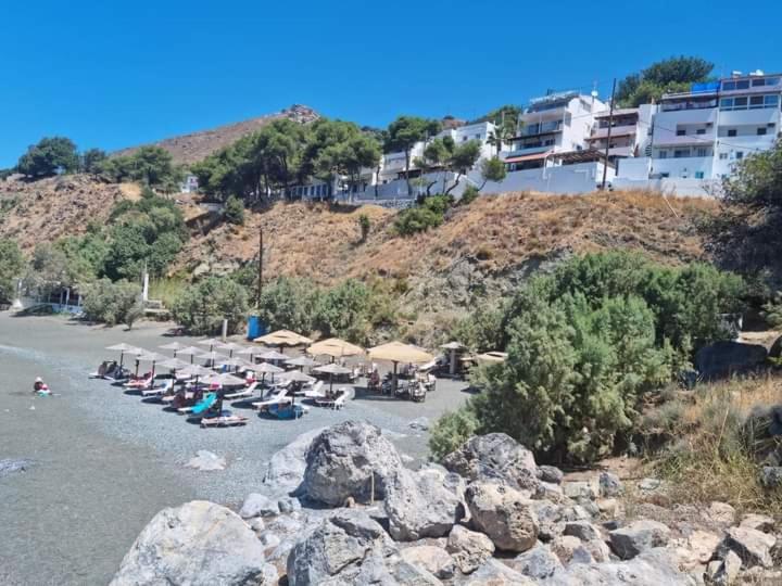 Kalymnos Platy Gialos Mousellis Makis Apartments Panormos  Екстер'єр фото
