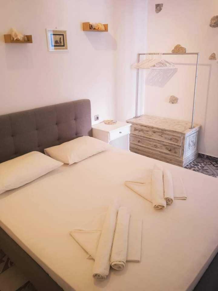 Kalymnos Platy Gialos Mousellis Makis Apartments Panormos  Екстер'єр фото
