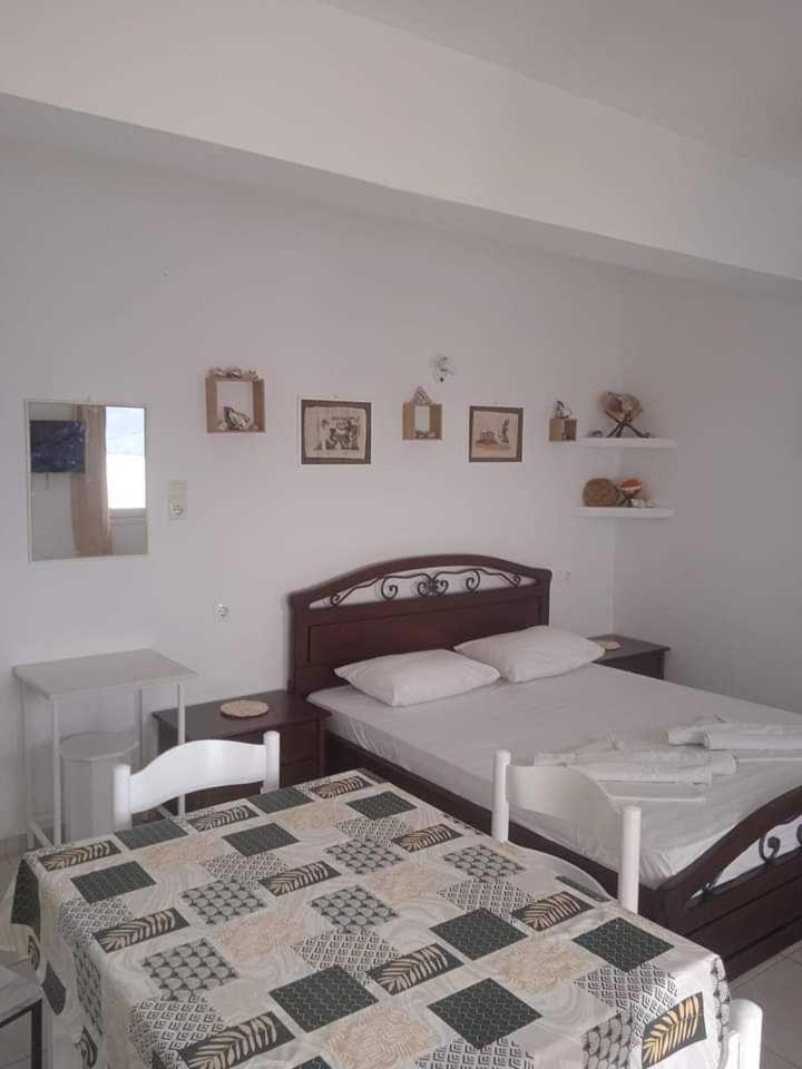 Kalymnos Platy Gialos Mousellis Makis Apartments Panormos  Екстер'єр фото