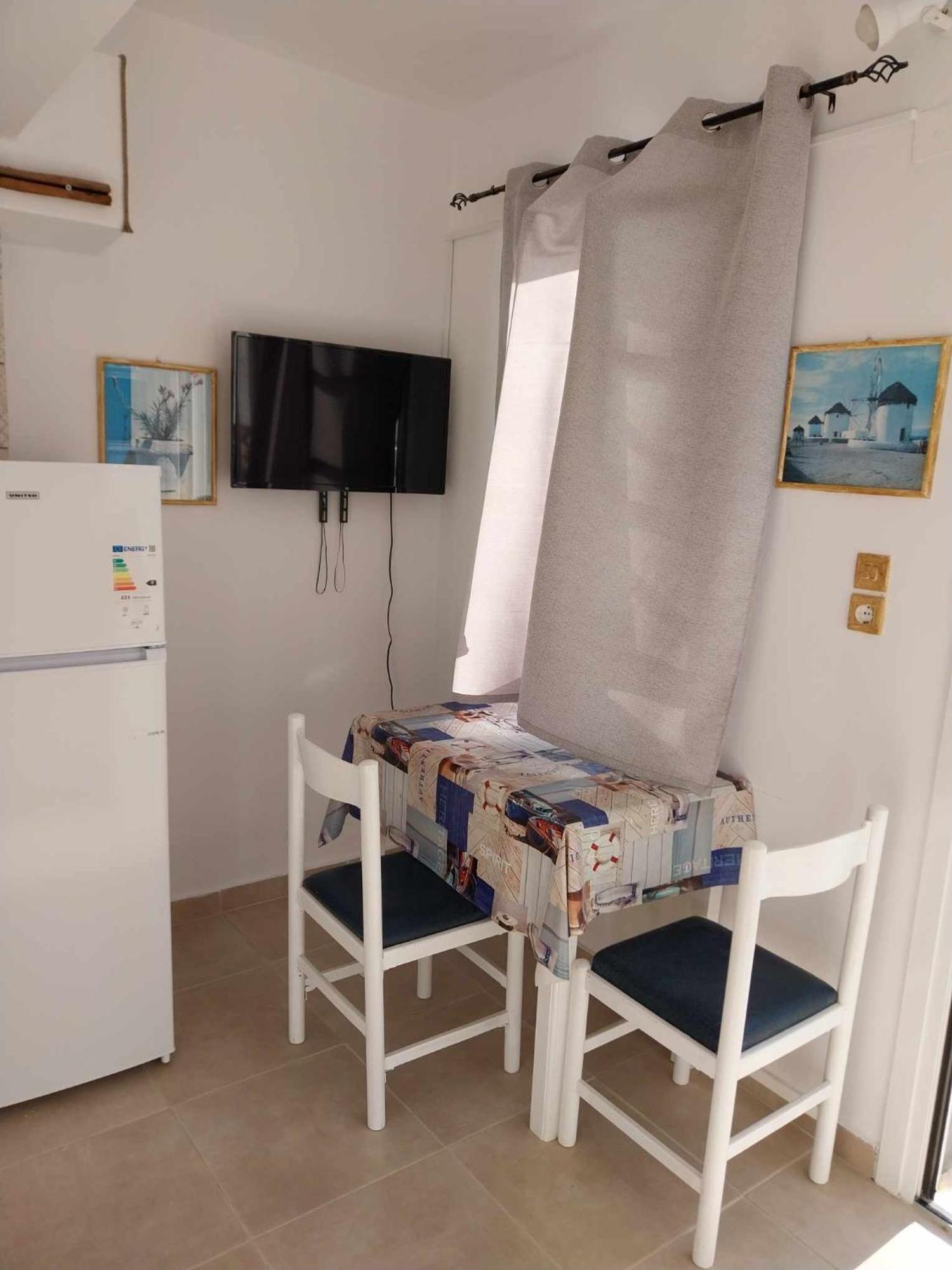 Kalymnos Platy Gialos Mousellis Makis Apartments Panormos  Екстер'єр фото
