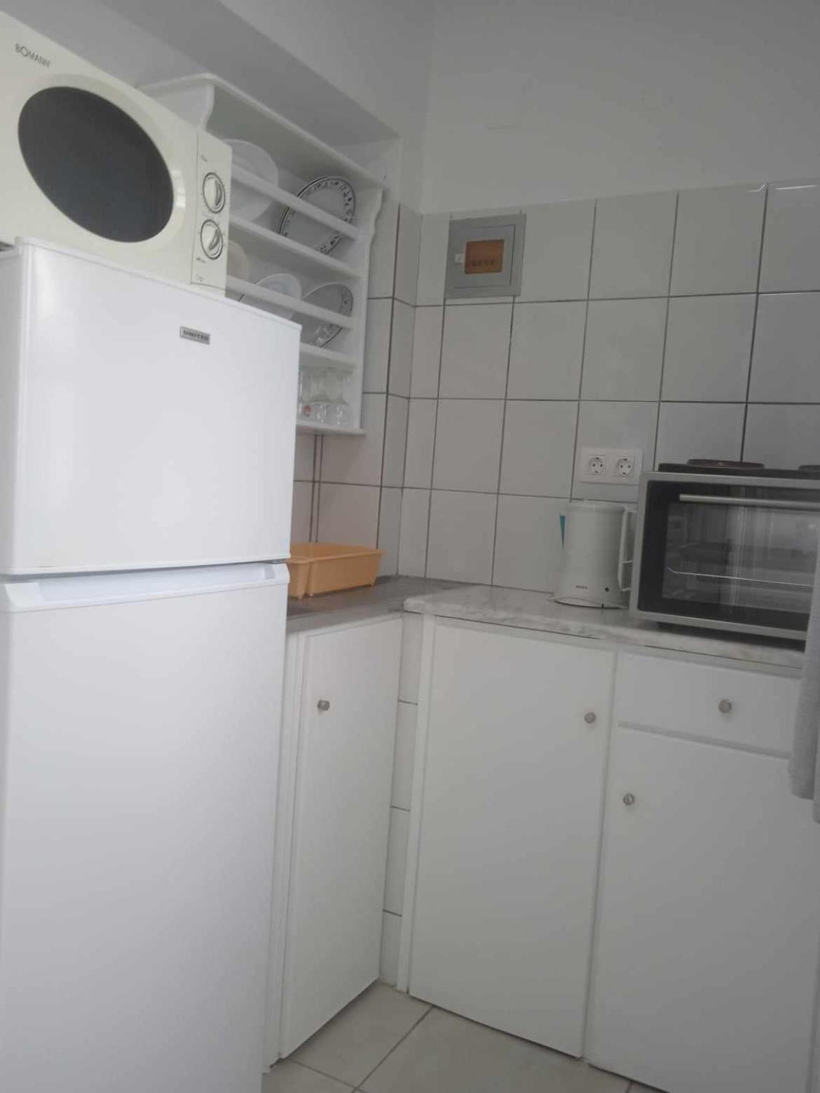 Kalymnos Platy Gialos Mousellis Makis Apartments Panormos  Екстер'єр фото